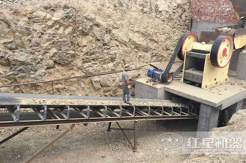 PE-750×1060顎破機(jī)現(xiàn)場(chǎng)