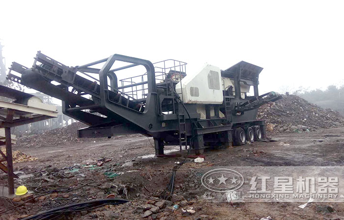 輪胎可移動破碎機就地施工現場